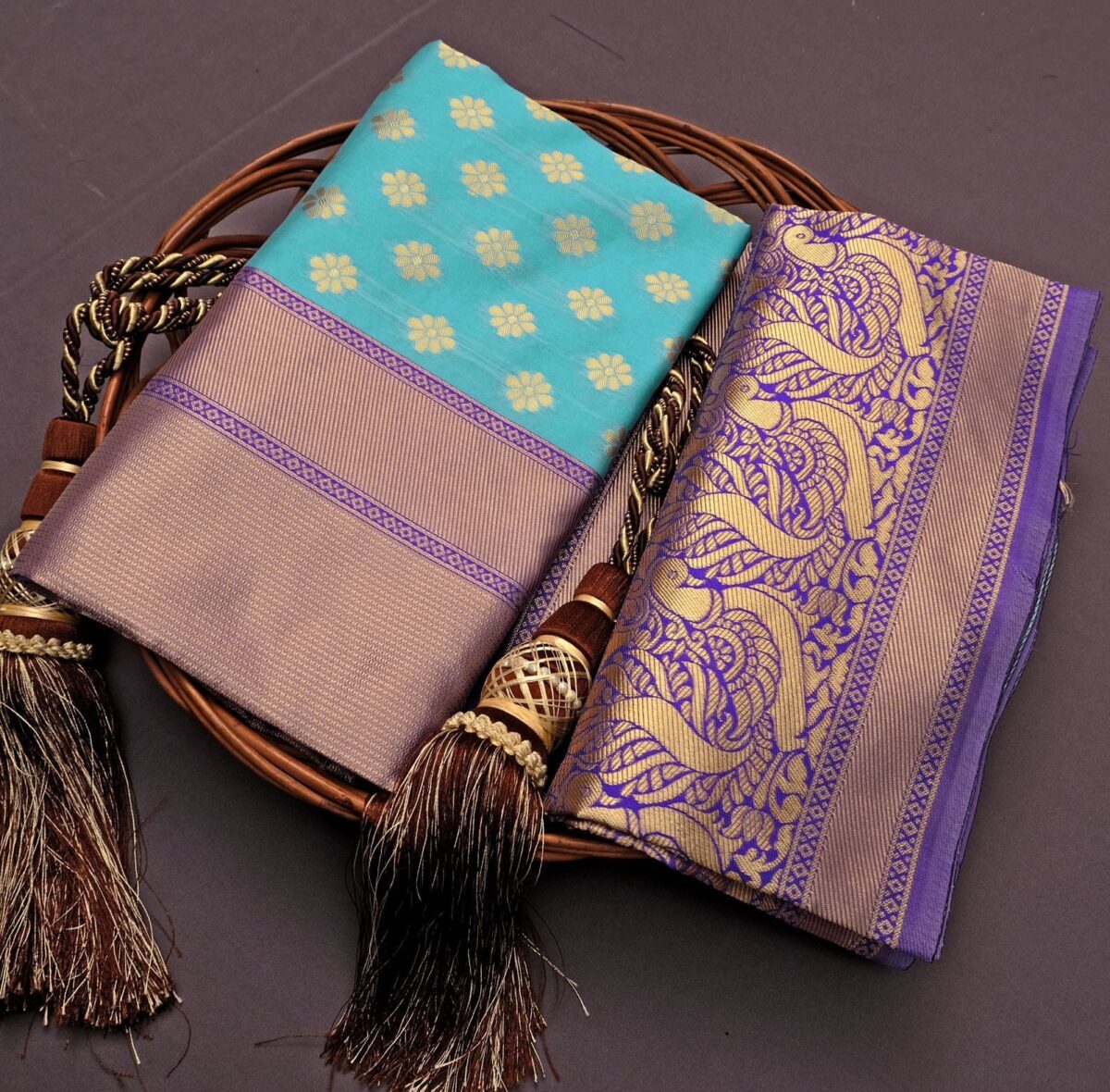 BEAUTIFUL RICH PALLU AND JACQUARD - Image 5