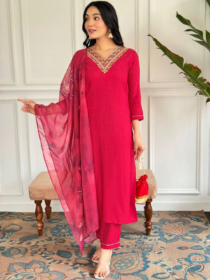 Vastrhouse Embroidered Kurta, Trouser/Pant & Dupatta Set