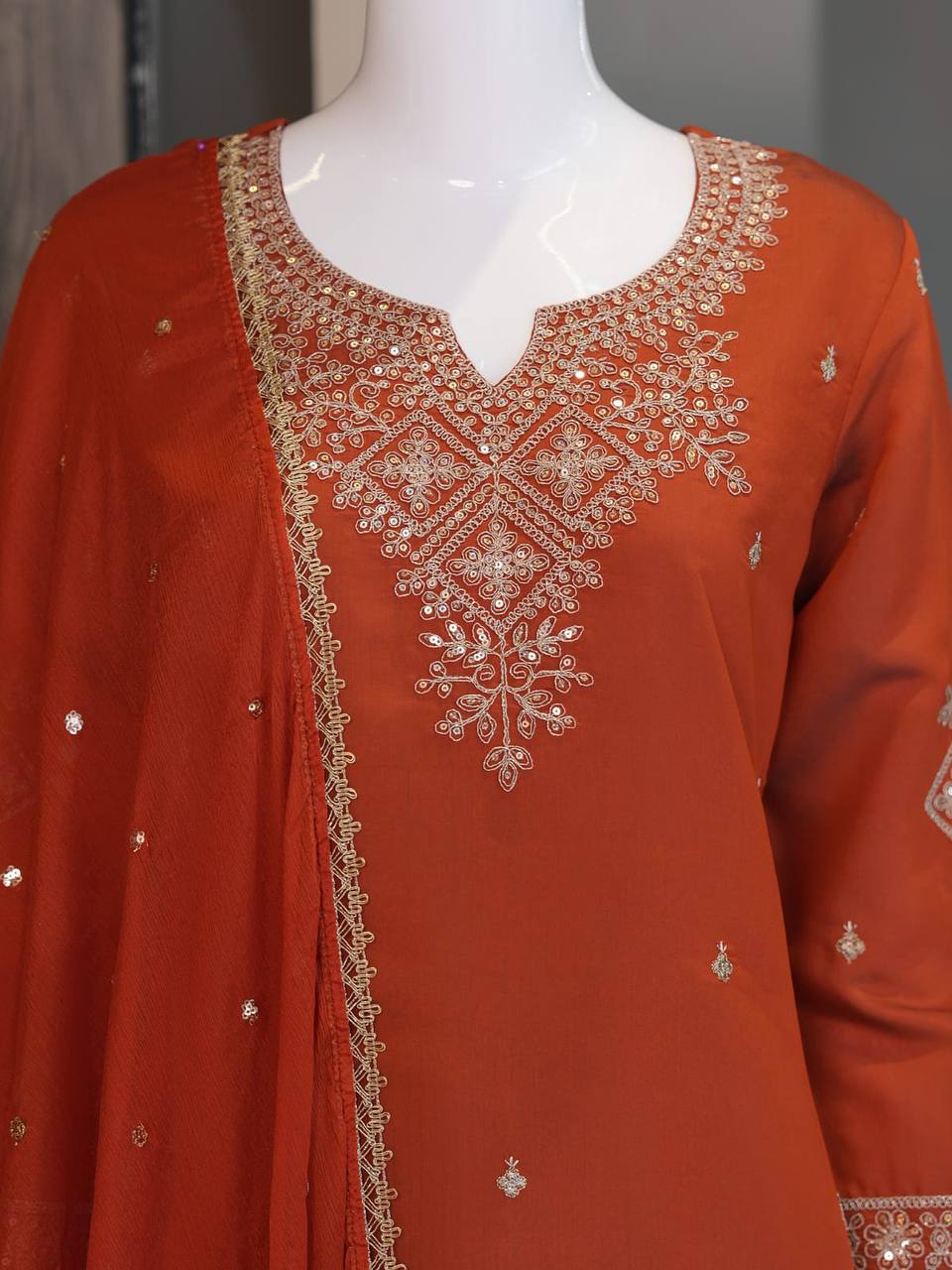 DESIGNER WEAR FESTIVAL SPECIAL COLLECTION - Image 12