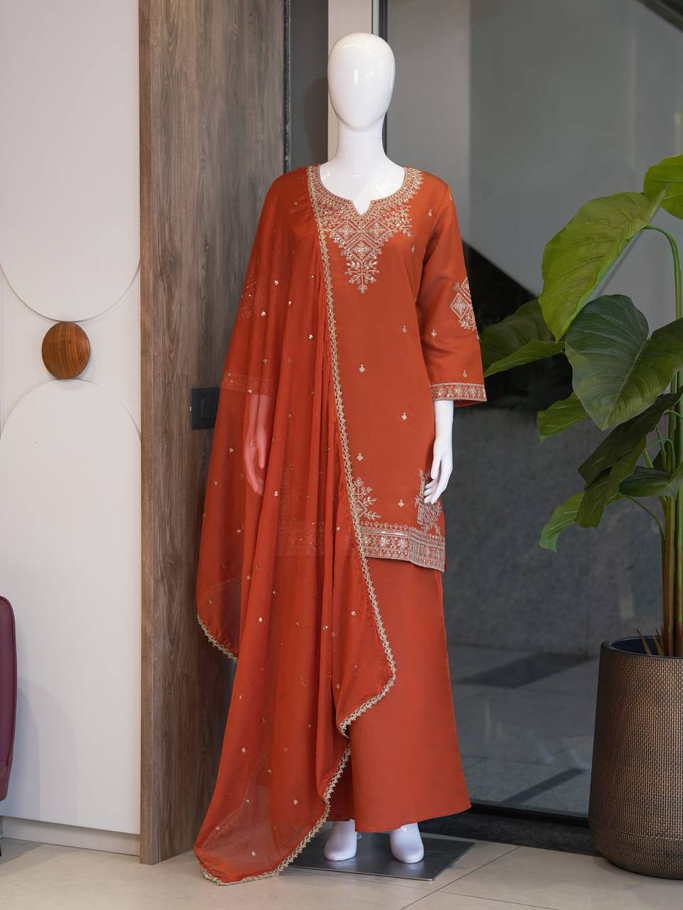 DESIGNER WEAR FESTIVAL SPECIAL COLLECTION - Image 13
