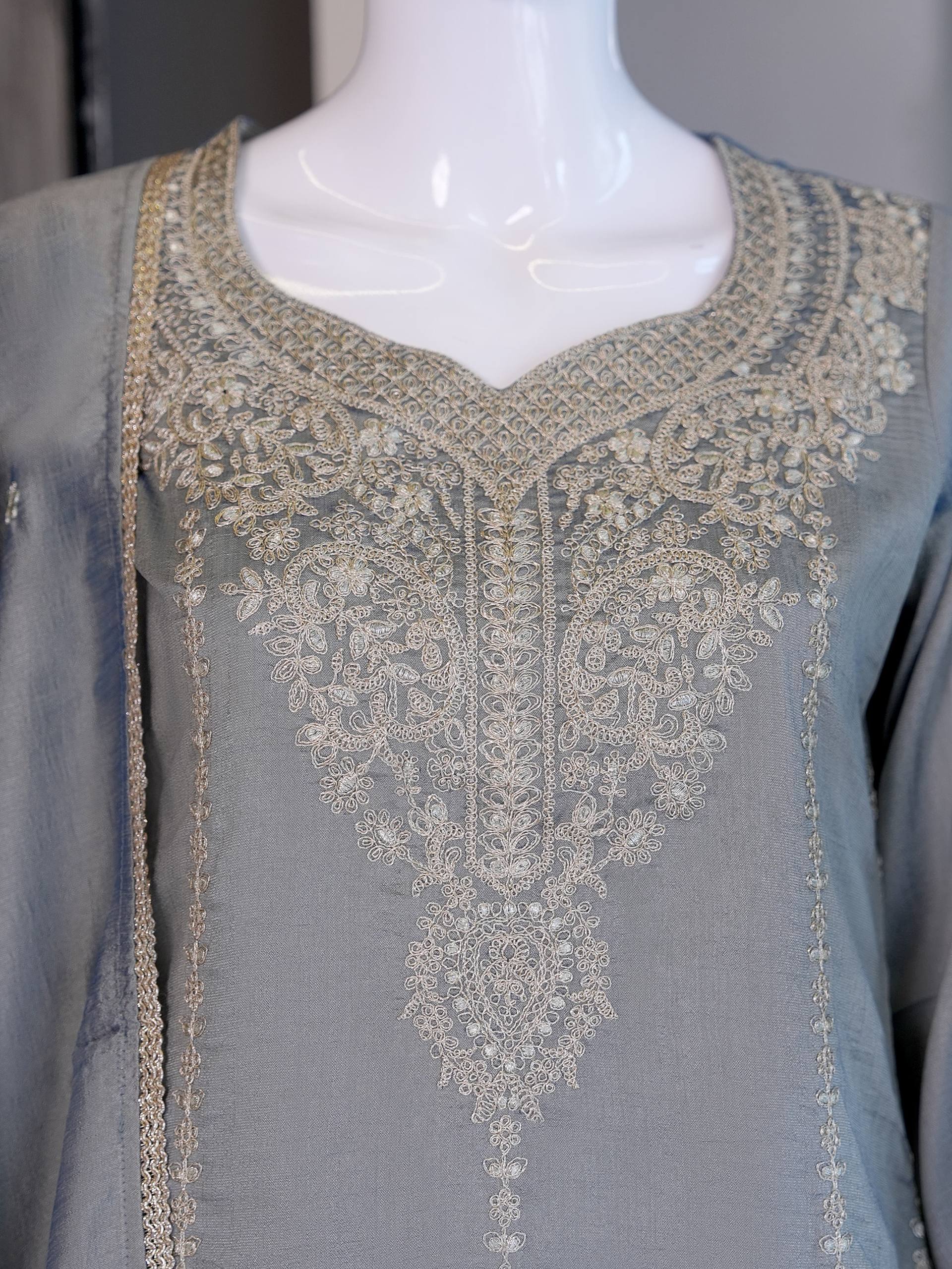 VICHITRA WITH EMBROIDERY KURTA SET - Image 11