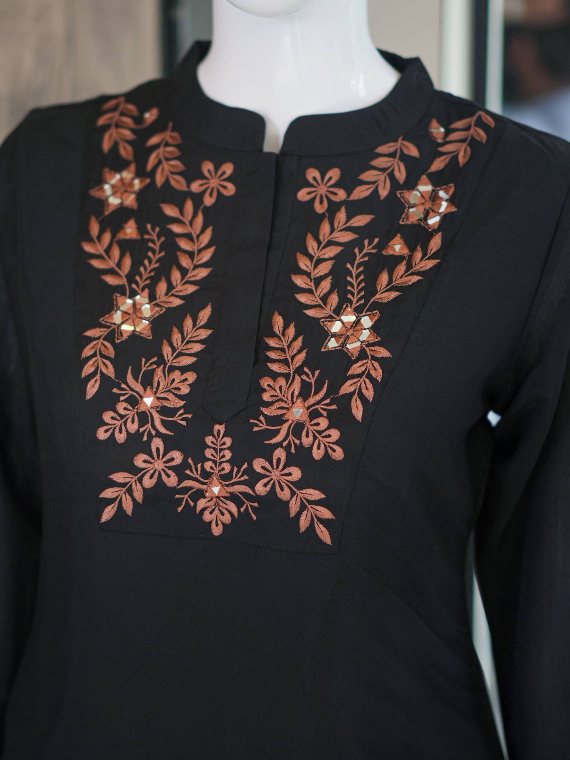 Perfect For Festival & Party Wear For Women - Image 5