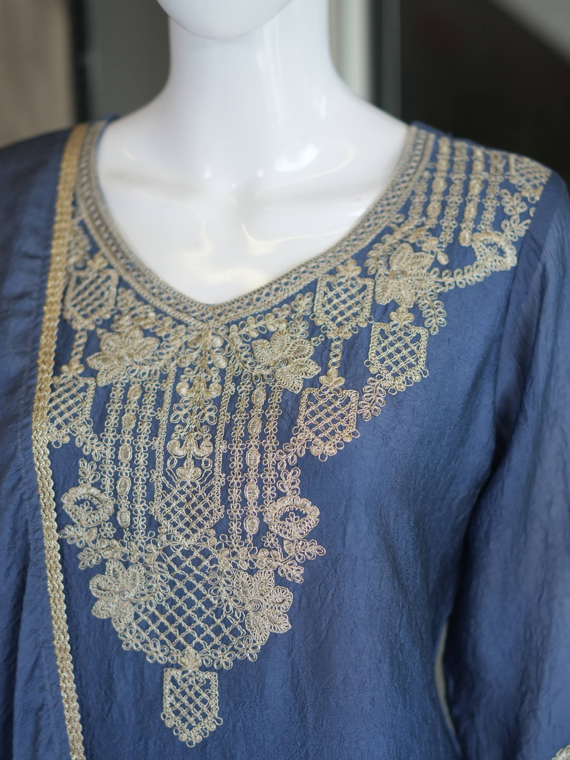 Rangoli Crush With Beautiful Embroidery Work - Image 5