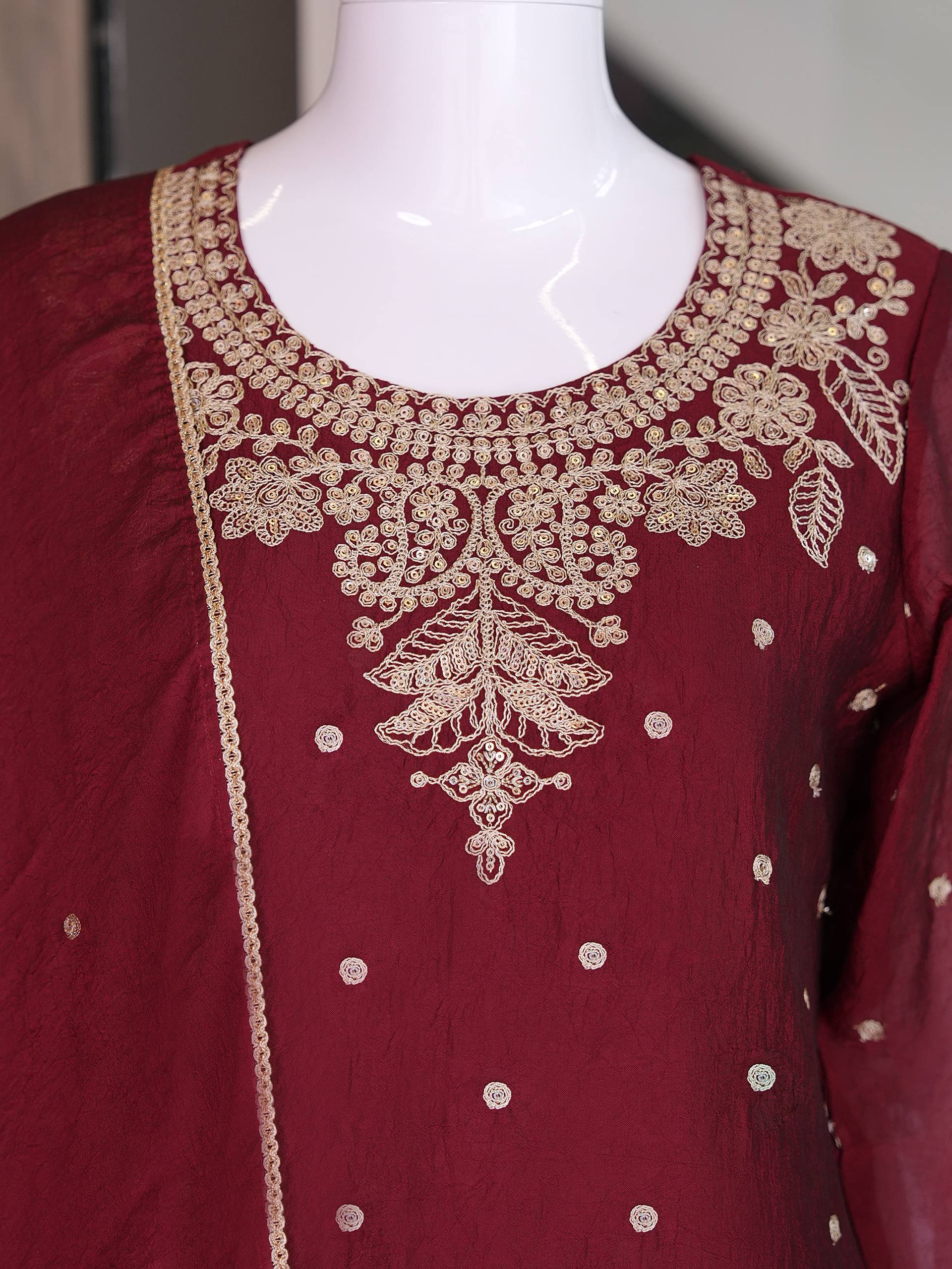 DESIGNER WEAR FESTIVAL SPECIAL COLLECTION - Image 11