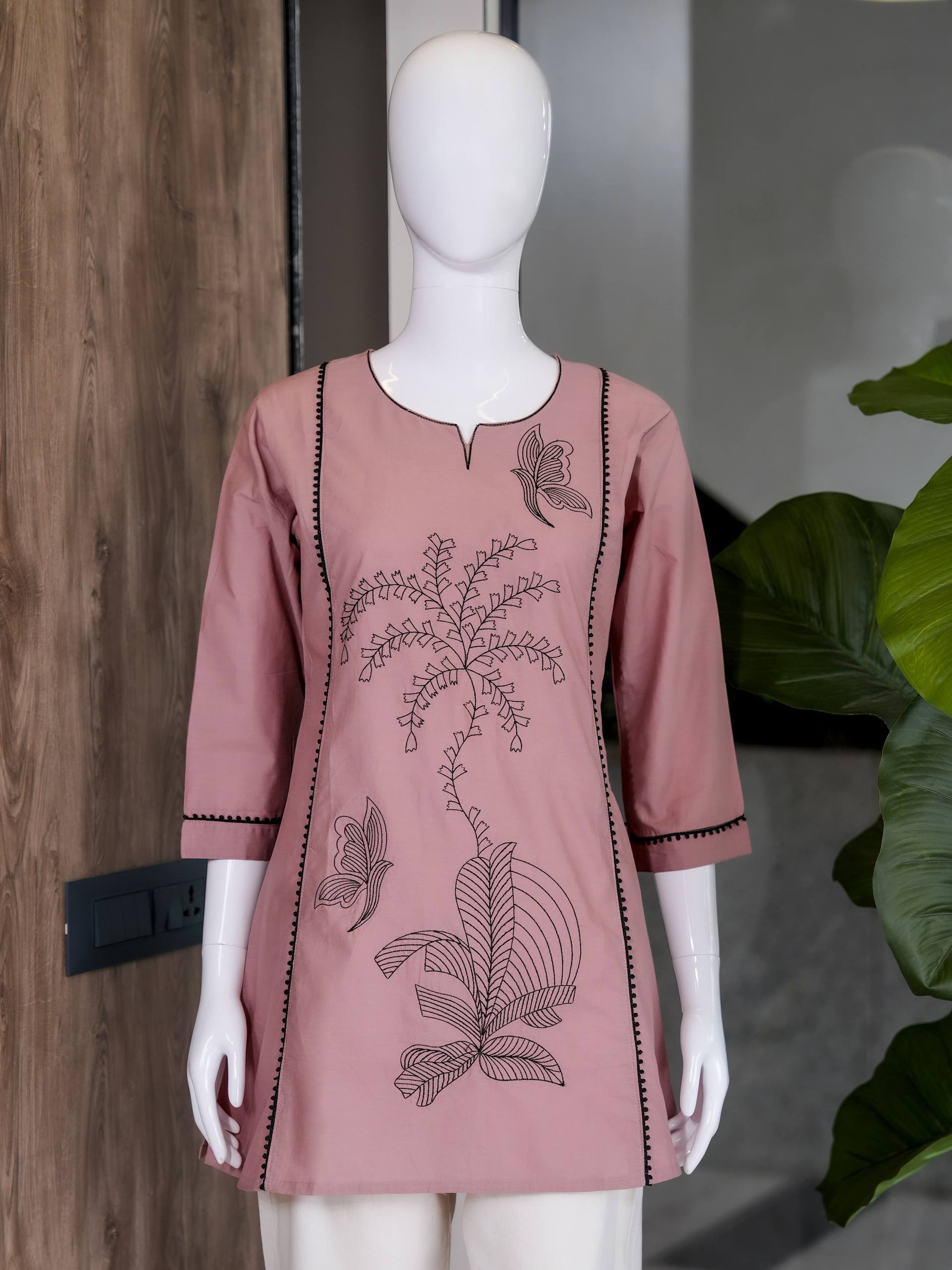 Women Premium Dabu Cotton Kurti Set - Image 16